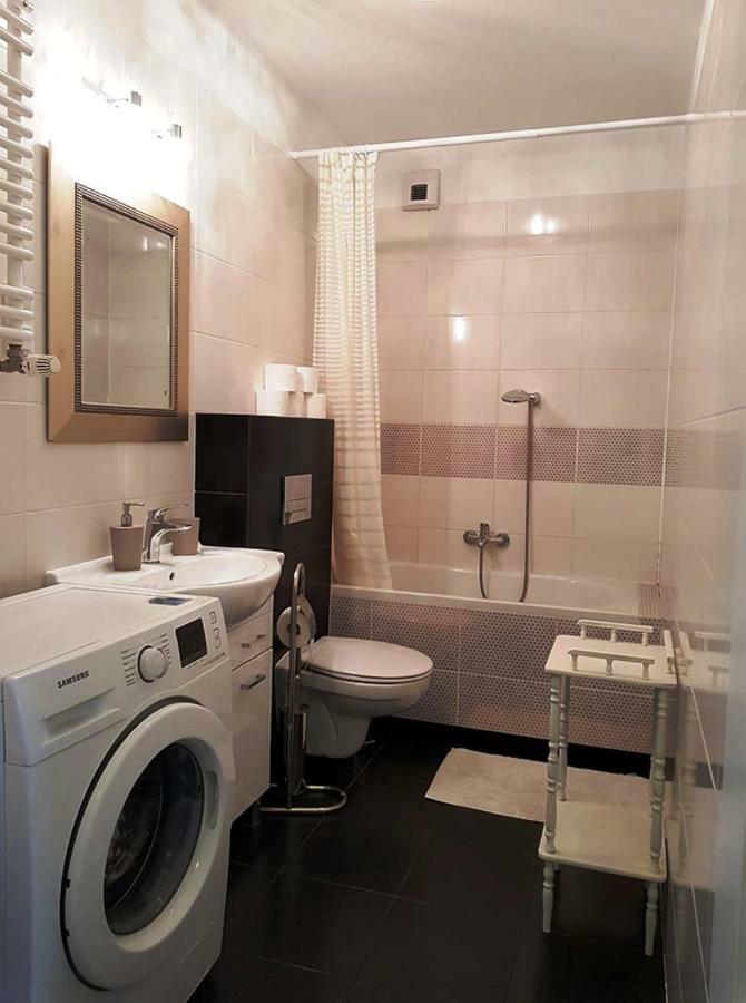 Апартаменти Apartament "Cleopatra 3" Z Miejscem Parkingowym, Faktury Vat Кельце Екстер'єр фото